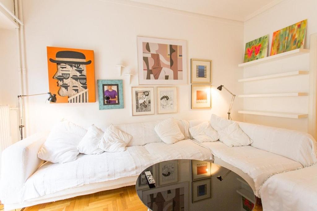 A Cozy Apt In Kolonaki Of Atenas Exterior foto
