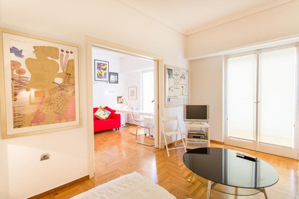 A Cozy Apt In Kolonaki Of Atenas Exterior foto