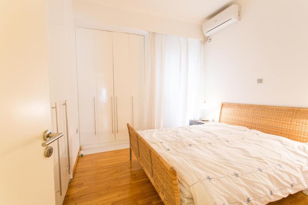 A Cozy Apt In Kolonaki Of Atenas Exterior foto